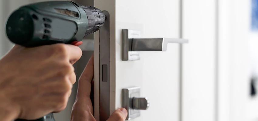 Locksmith For Lock Replacement Near Me in Orland, CA