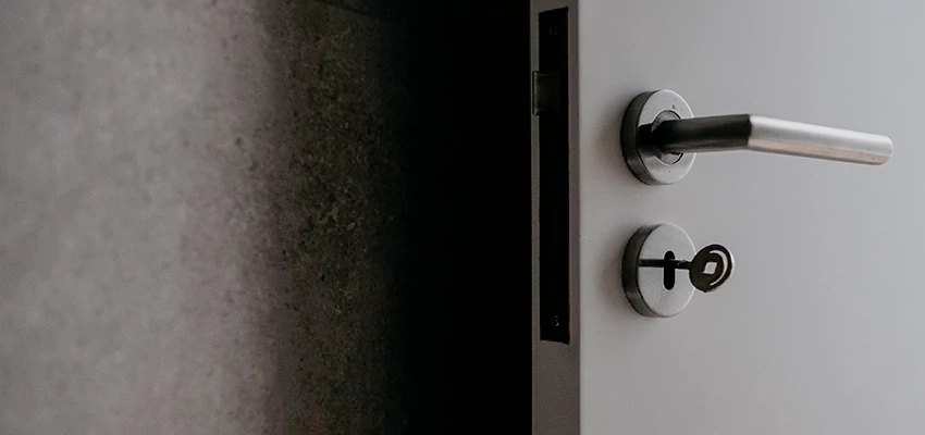 Front Door Handle Repair And Installation in Orland, CA